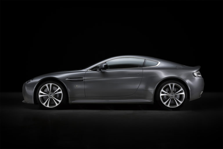 2010 Aston Martin V12 Vantage