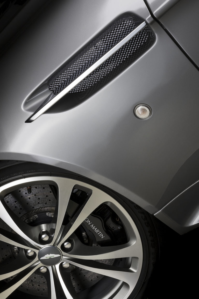 2010 Aston Martin V12 Vantage