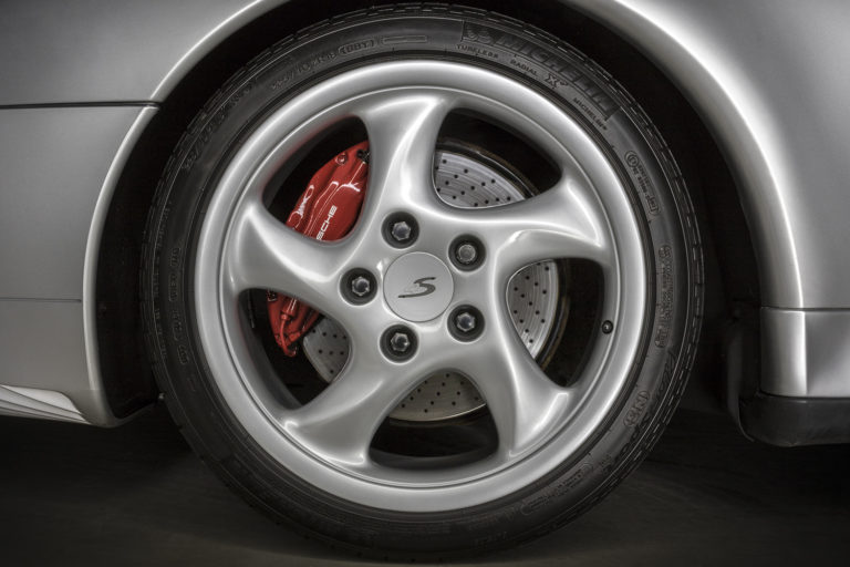 1996 Porsche 911 Carrera 4S